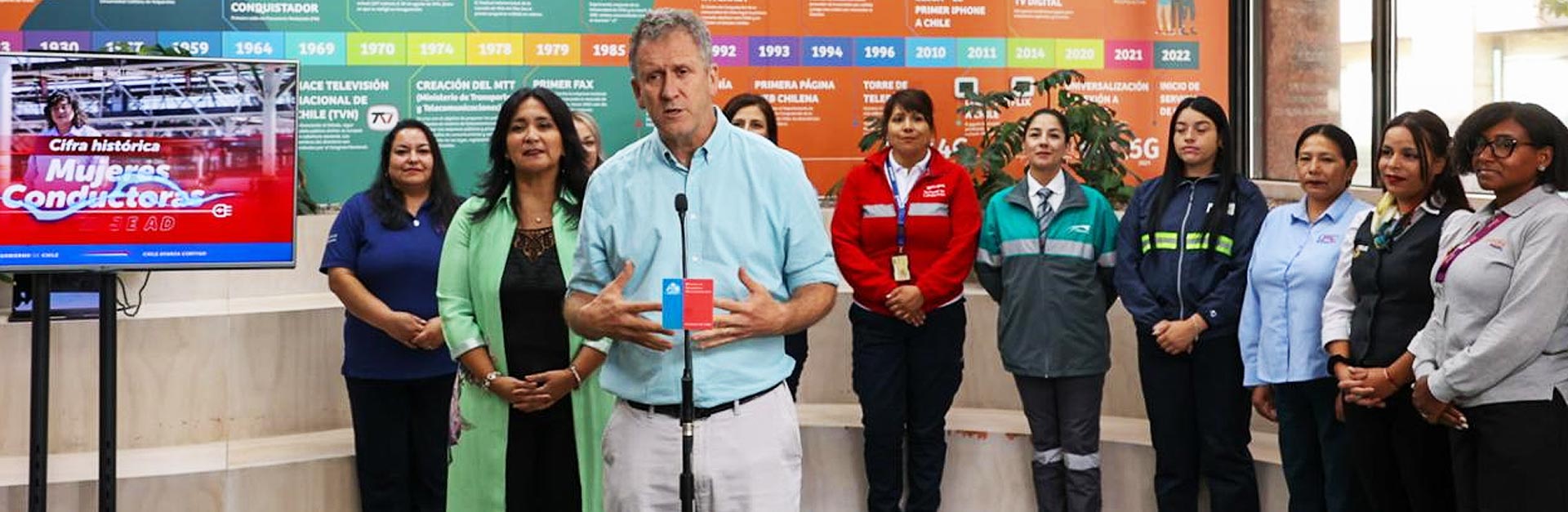 Cifra histórica: Red Movilidad alcanza 2.402 mujeres conductoras