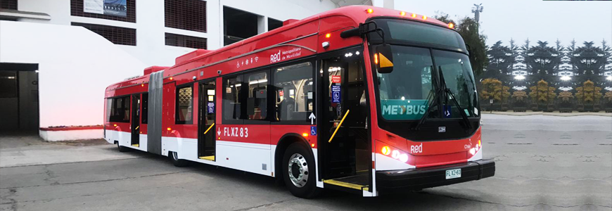 Ministerio de Transportes y Telecomunicaciones presenta primer bus eléctrico articulado: circulará entre Peñalolén y Pudahuel 