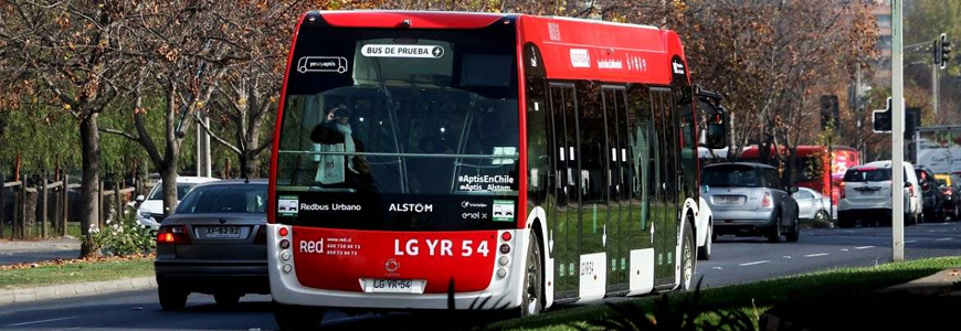 Primer bus-tranvía eléctrico llega a Chile y consolida a nuestro país como laboratorio mundial de nuevas tecnologías